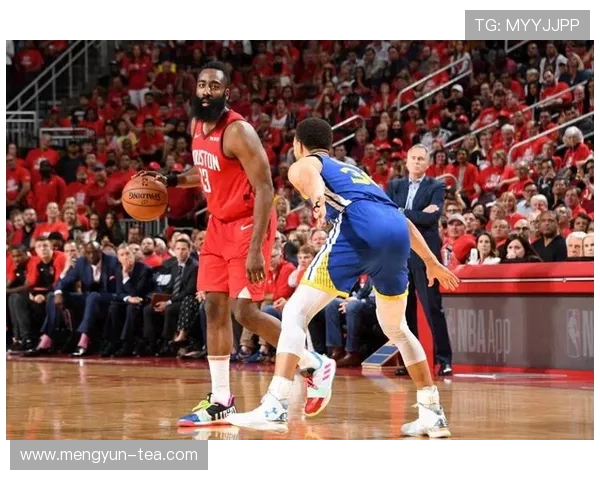 2013至2014赛季火箭与勇士的精彩对决回顾与分析