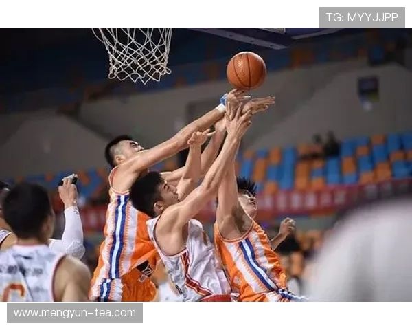 2019年CBA季前赛浙江队对阵广东队精彩回顾与赛况分析