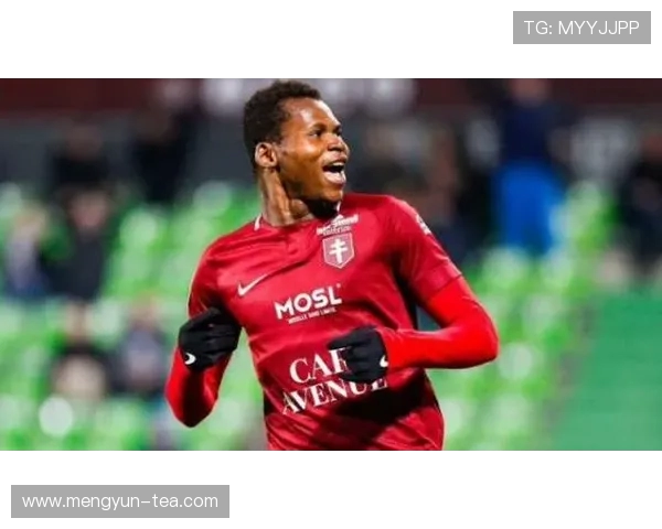 波尔多主场迎战梅斯争夺三分全力以赴展现实力与决心