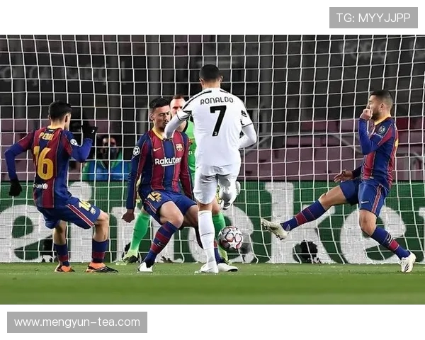 皇马与巴萨携手发布联合声明坚决反对欧超联赛计划的失败与影响