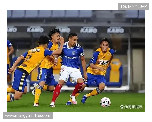 福冈黄蜂迎战草津温泉期待精彩对决展现足球魅力与激情