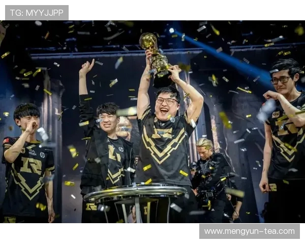 RNG战队的节奏掌控与团队协作探秘：英雄联盟赛事背后的故事与分析