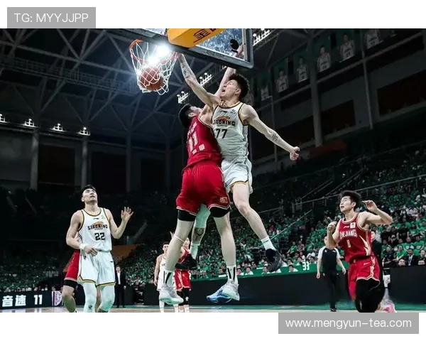 杭州篮球队在全国耐力排行榜中荣登第十名展现出色竞技实力与团队精神