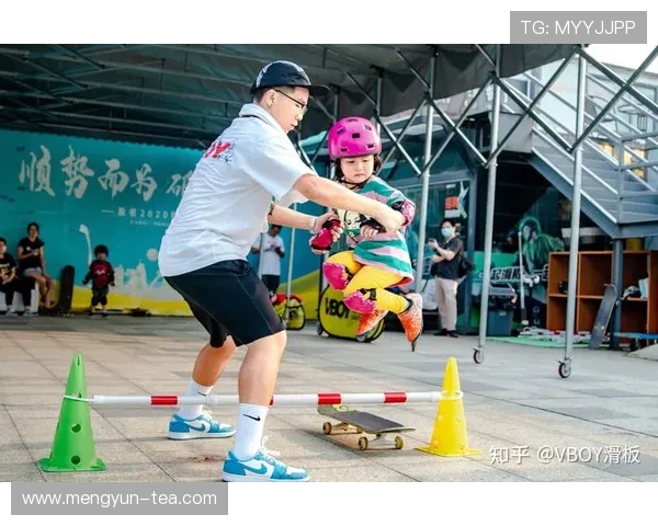 武汉滑板队的整体压制揭秘：滑板文化的深度探索与发展分析